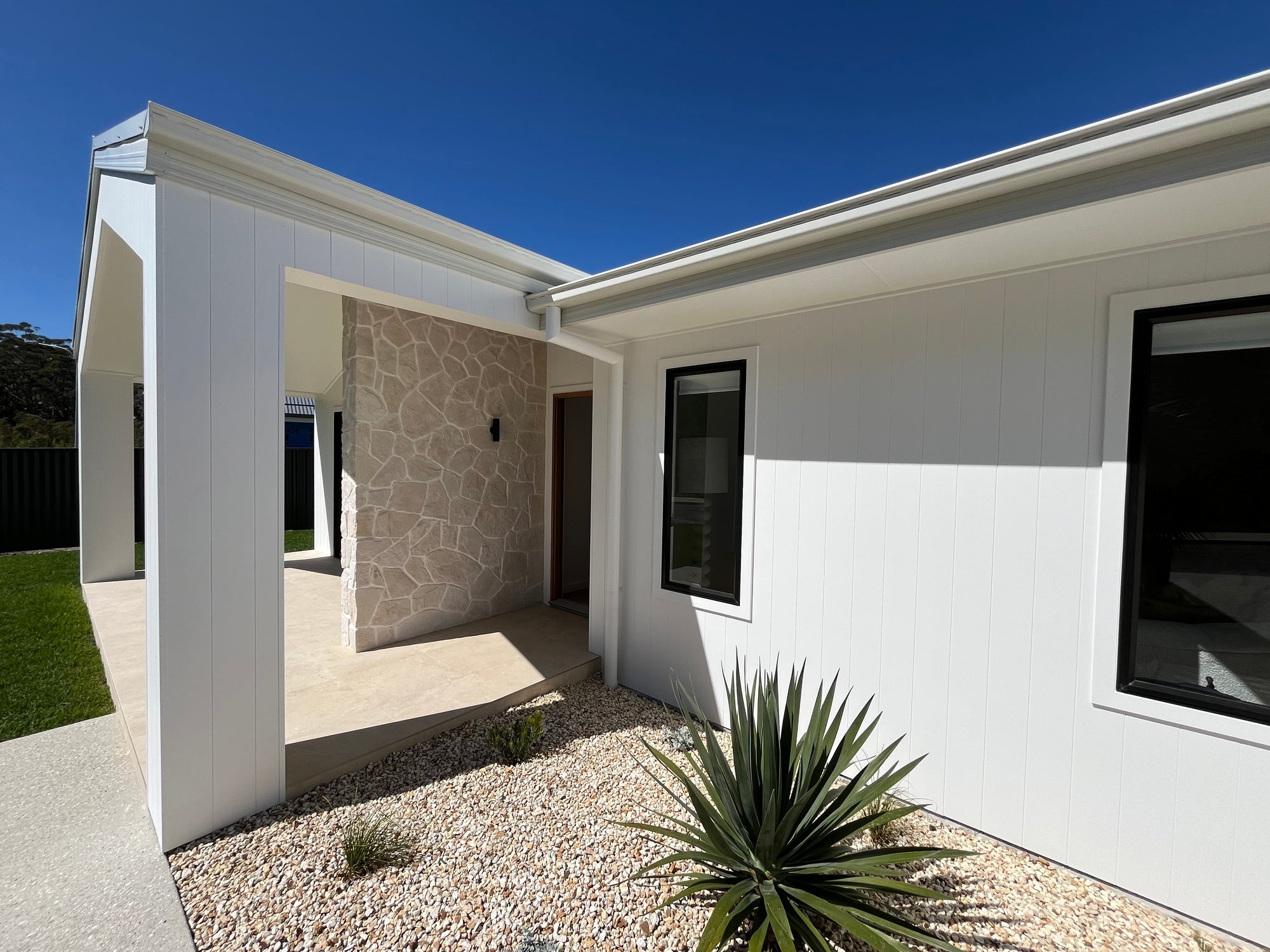 Innova Duragroove® Smooth Wide 150mm Fibre Cement Cladding