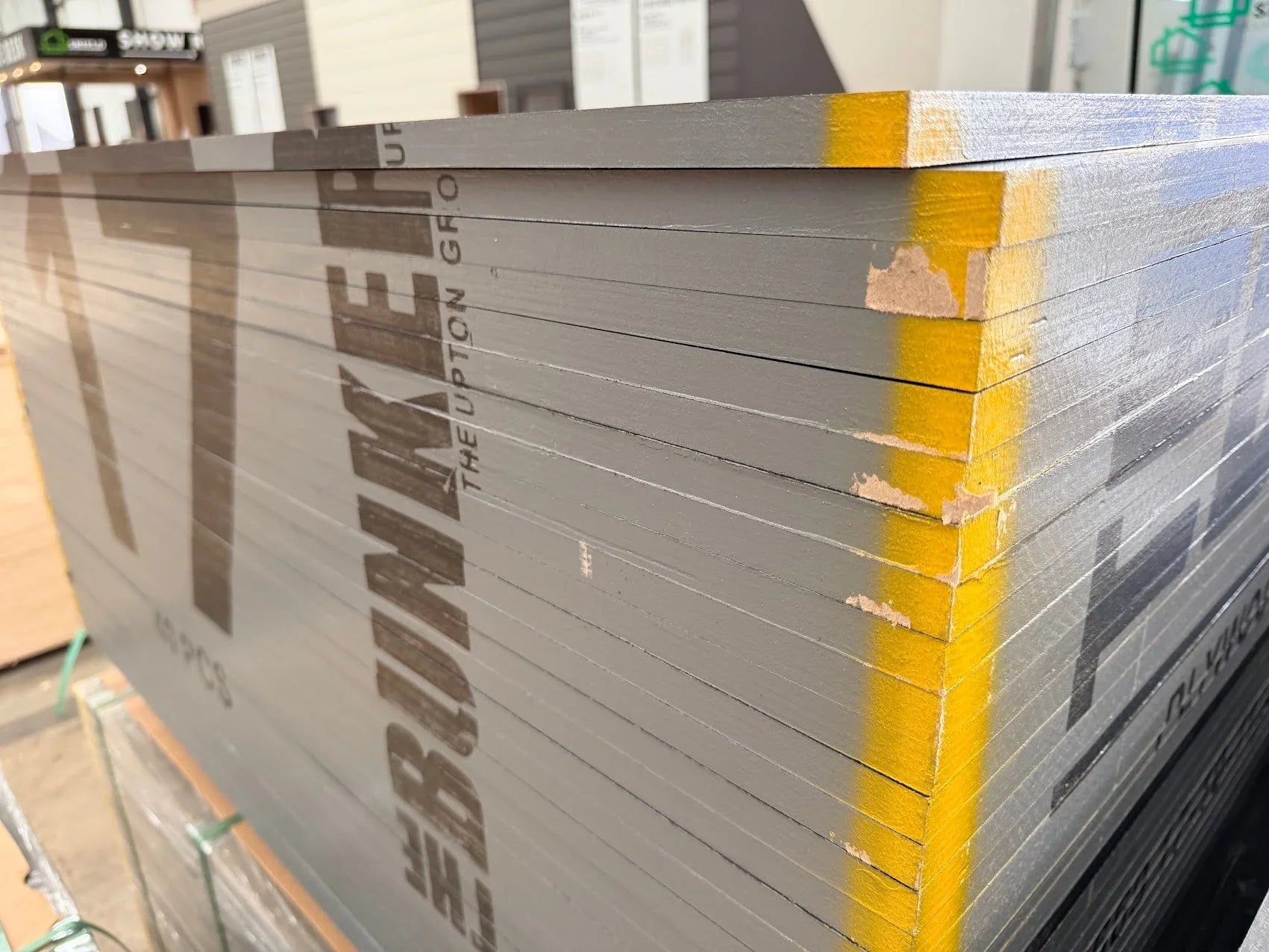 Formply available in 17mm and 25mm, 1800×1200 and 2400×1200 sheets