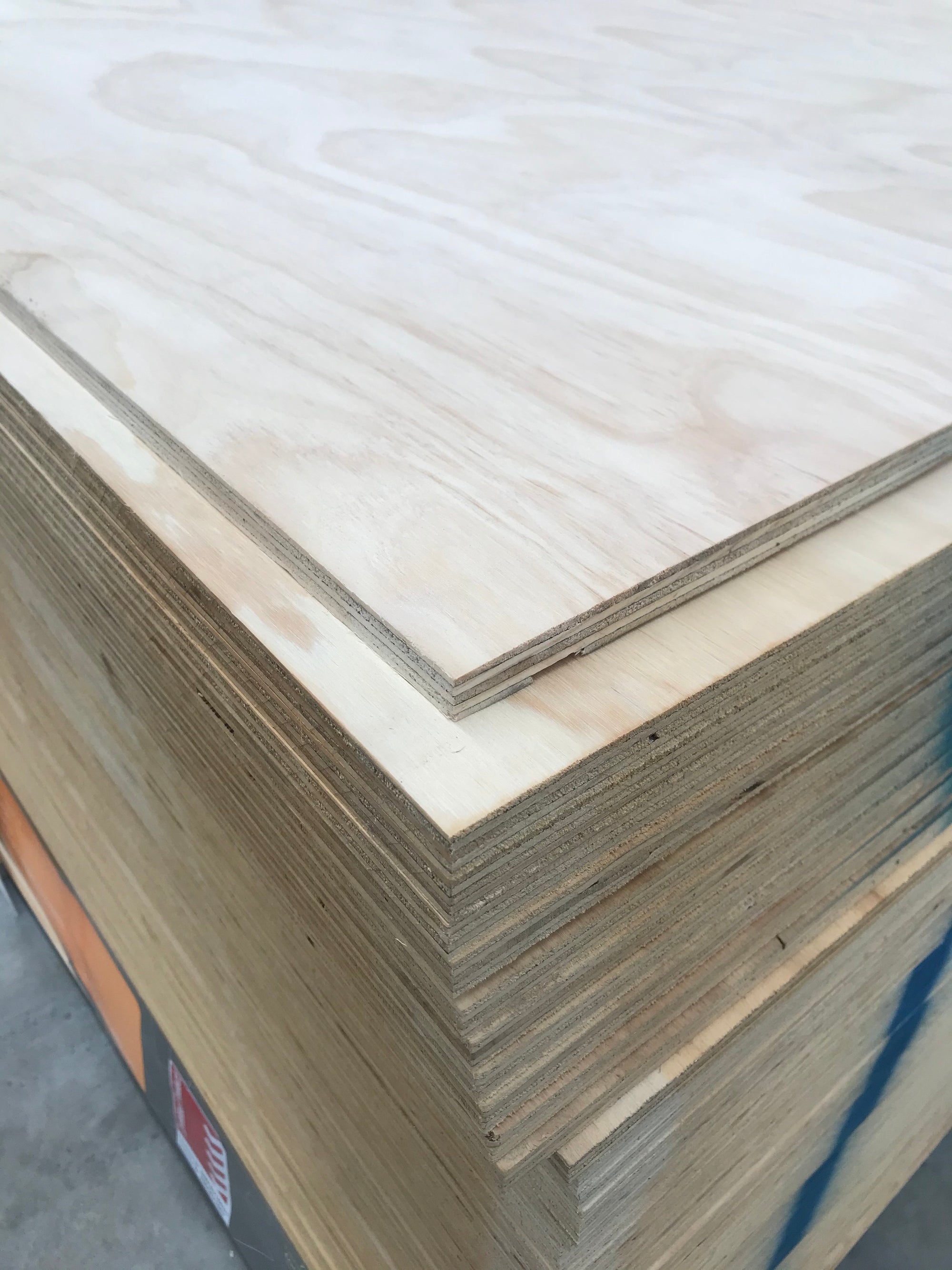 Selex Radiata Pine F8 BD Structural Plywood
