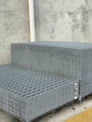 Galvanised Mesh Sheets